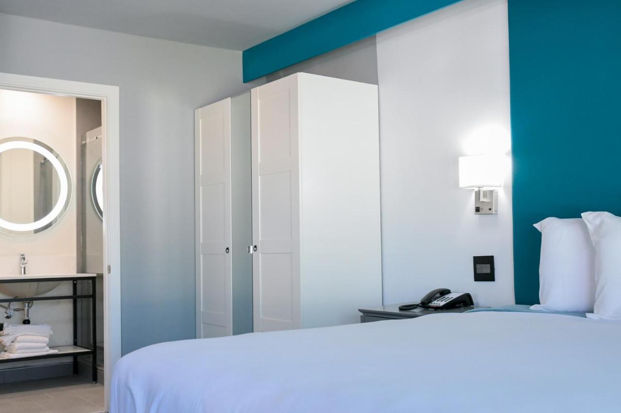 Tilbury Inn Glendale Bagian luar foto