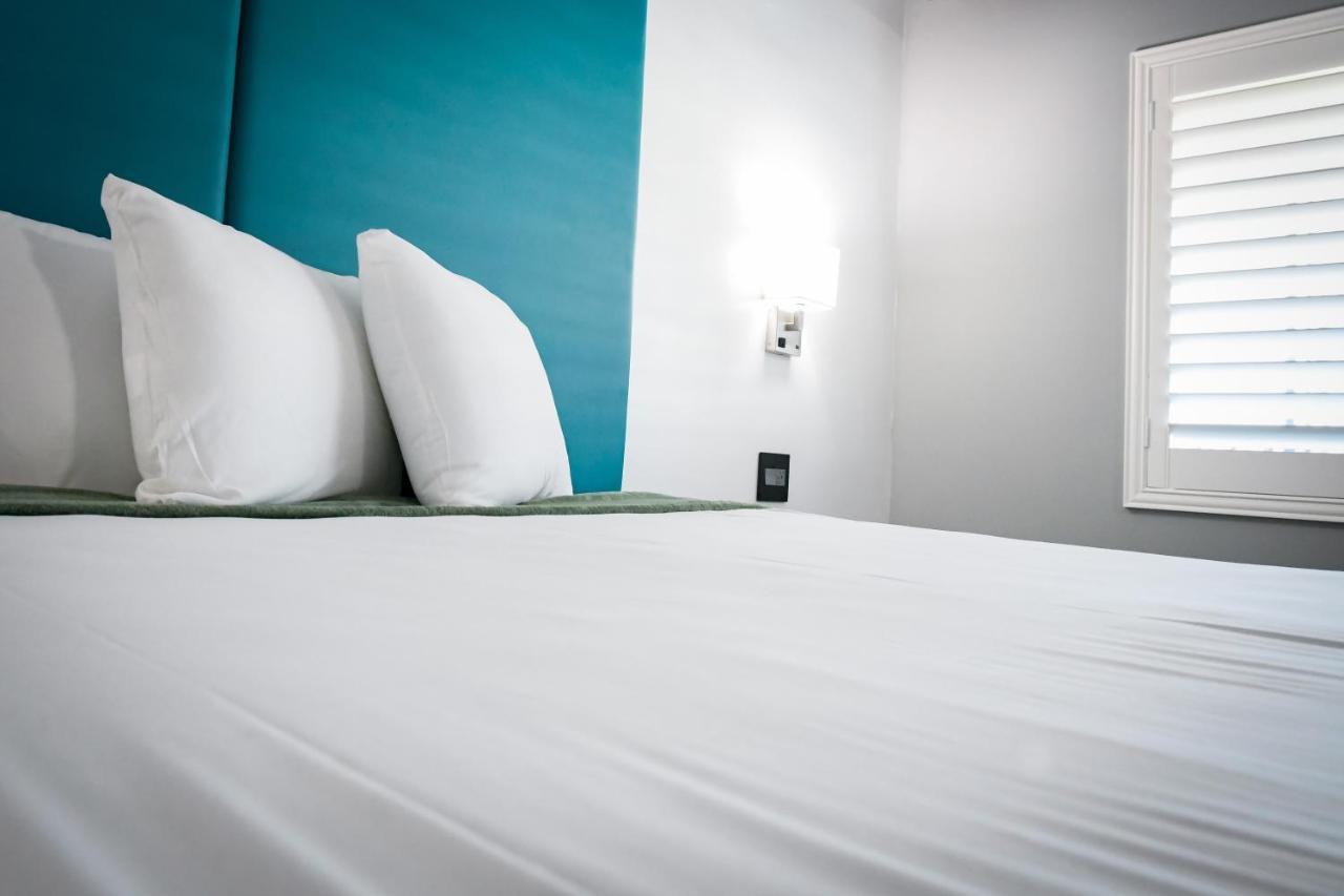 Tilbury Inn Glendale Bagian luar foto